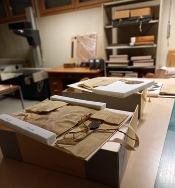 Les archives à l'épreuve du temps. Les défis de la sauvegarde d'un patrimoine éminemment fragile