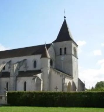Découverte nocturne de l'édifice et de certaines périodes de son histoire